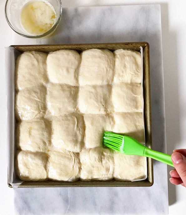 Fluffy Dinner Rolls