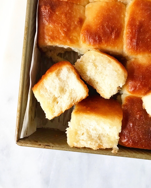 Fluffy Dinner Rolls