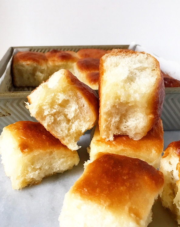 Fluffy Dinner Rolls