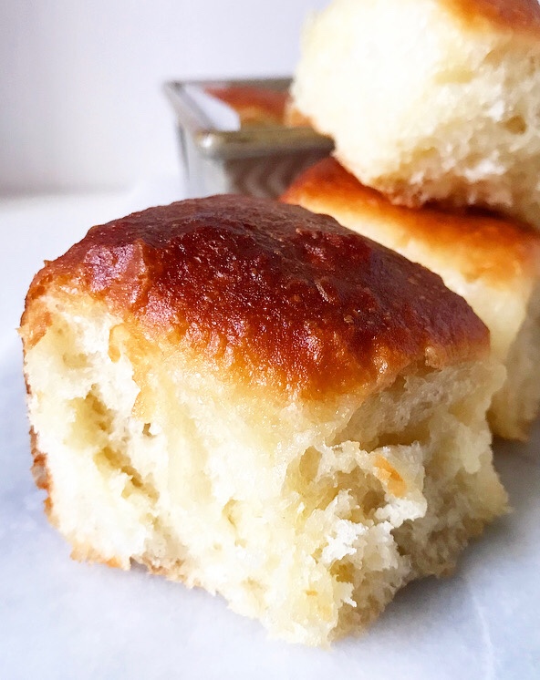 Fluffy Dinner Rolls