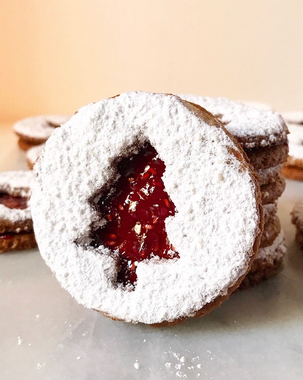 Oat-Pecan Linzer Cookies {Vegan & Gluten-Free}