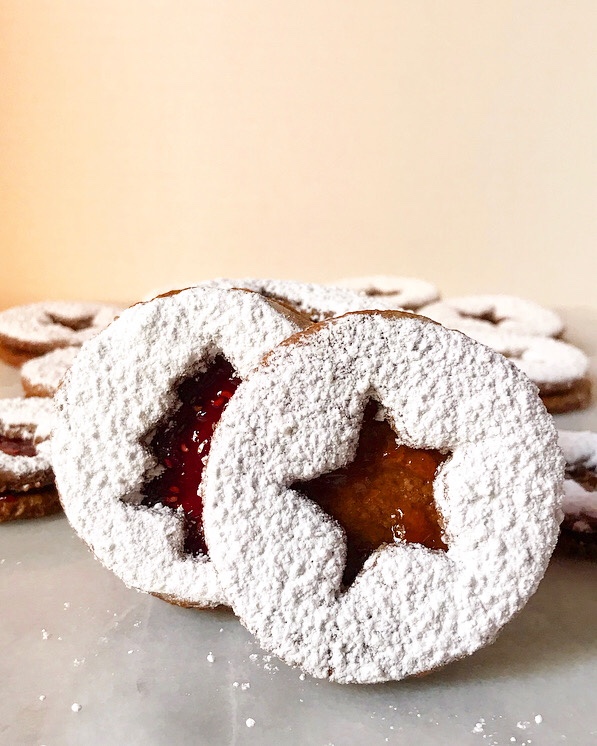 Oat-Pecan Linzer Cookies {Vegan & Gluten-Free}