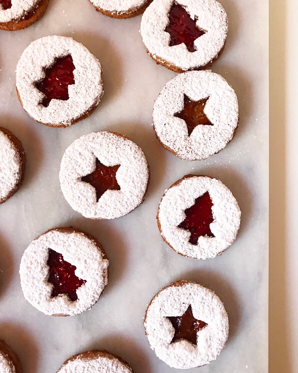 Oat-Pecan Linzer Cookies {Vegan & Gluten-Free}