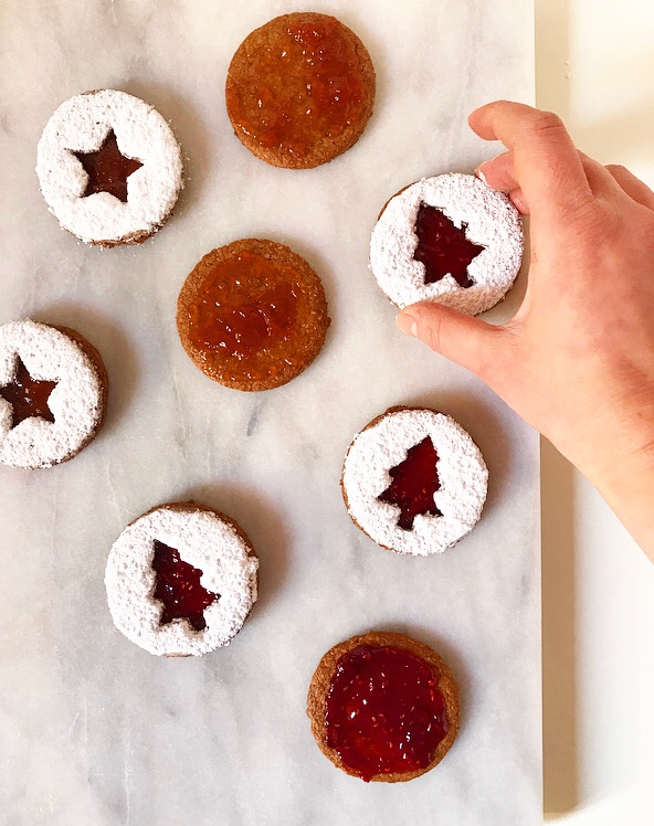 Oat-Pecan Linzer Cookies {Vegan & Gluten-Free}