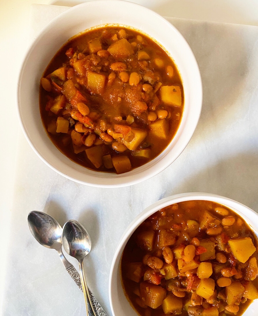 Butternut Squash Chili {Vegan}