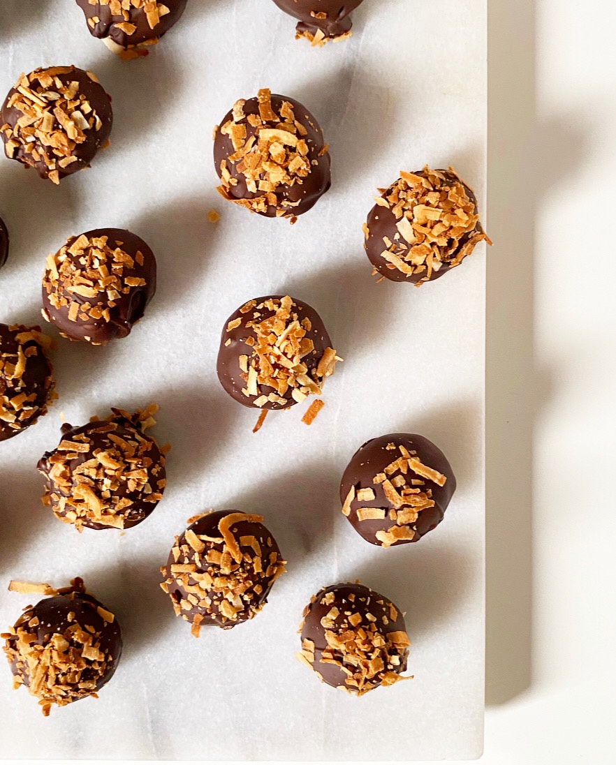 Easy Coconut Truffles