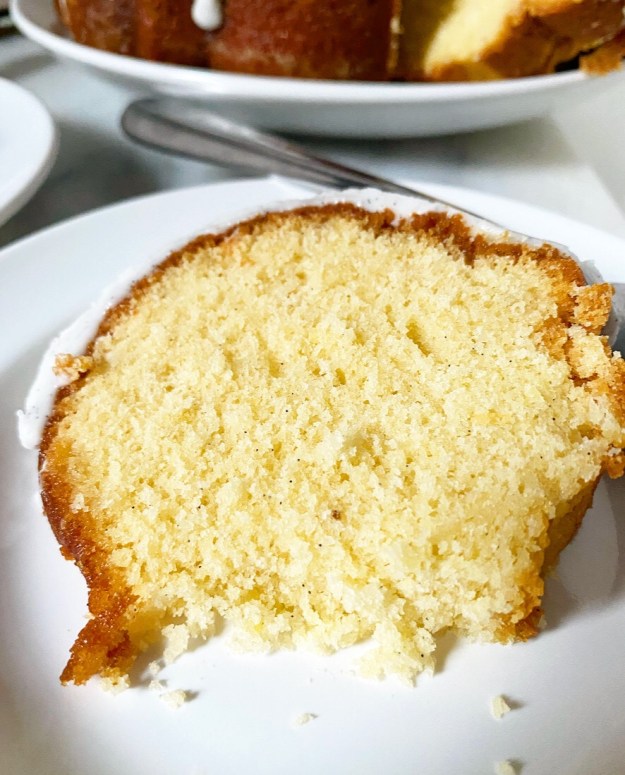 Vanilla Bean Bundt Cake