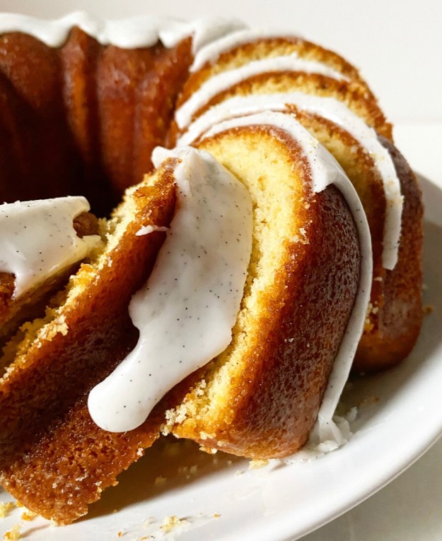 Vanilla Bean Bundt Cake