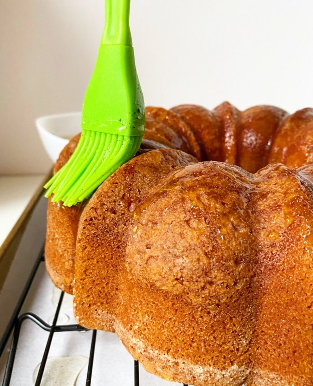 Vanilla Bean Bundt Cake