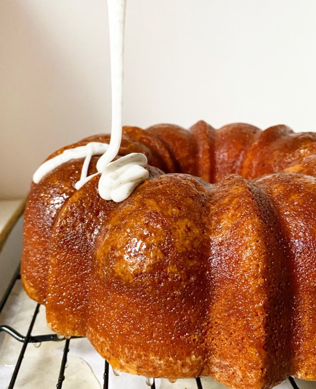 Vanilla Bean Bundt Cake