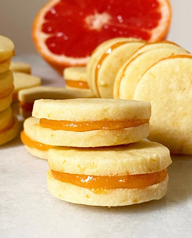 Grapefruit Sandwich Cookies 