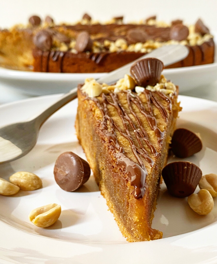 Flourless Peanut Butter Cake