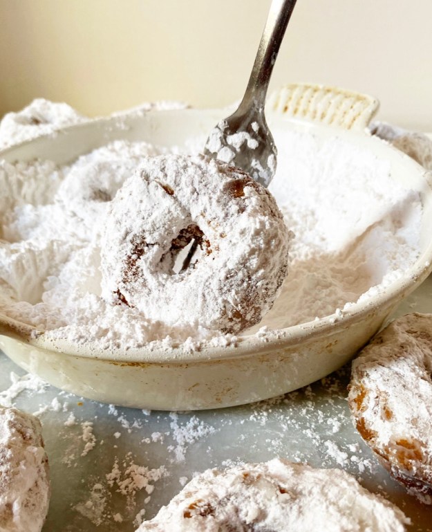 Powdered Doughnuts