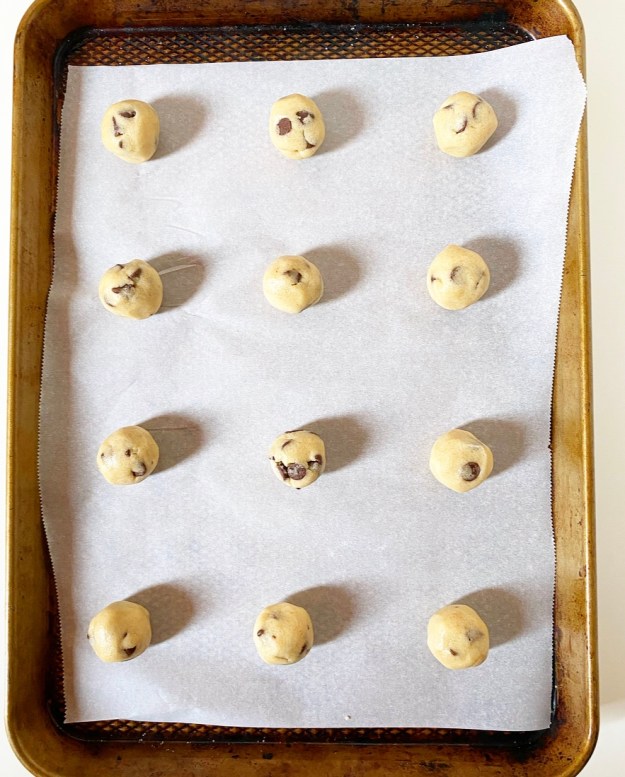 Crispy, Crunchy Chocolate Chip Cookies