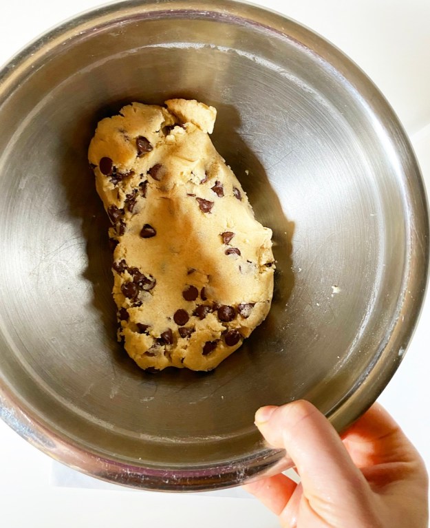 Crispy, Crunchy Chocolate Chip Cookies