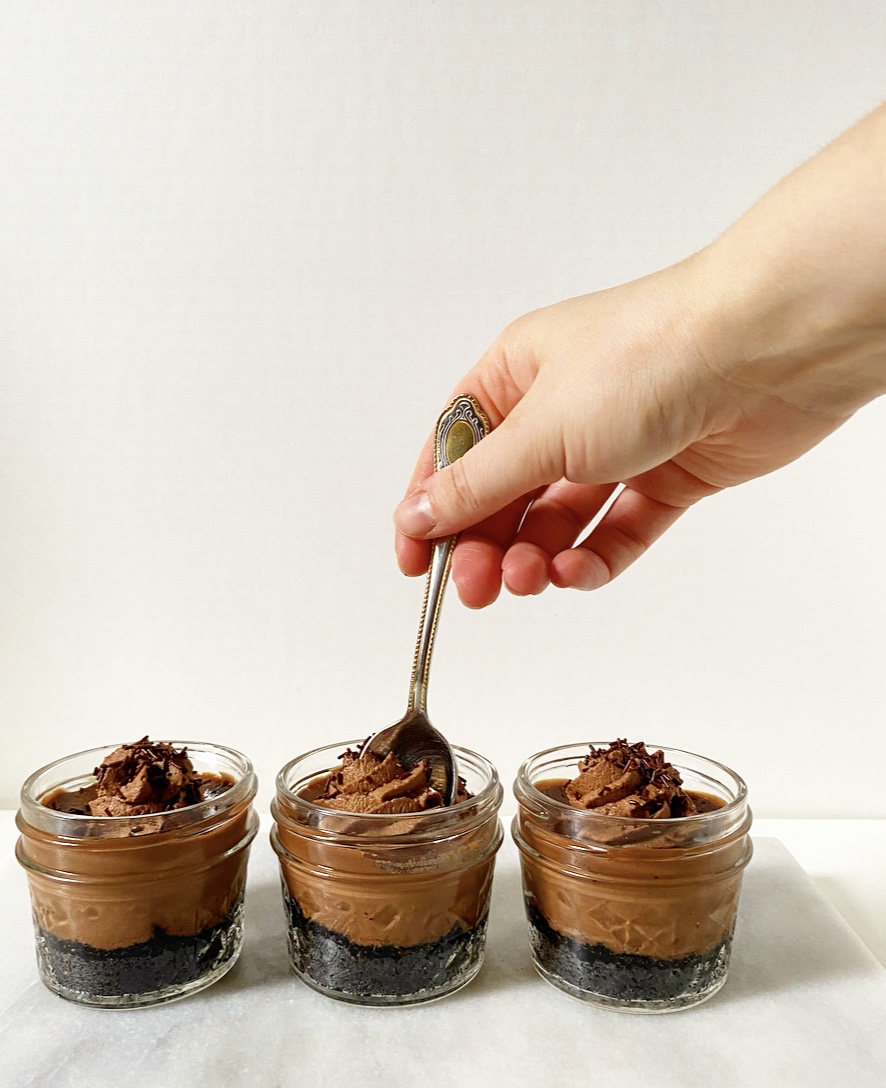 Mini Mason Jar Chocolate Cheesecakes