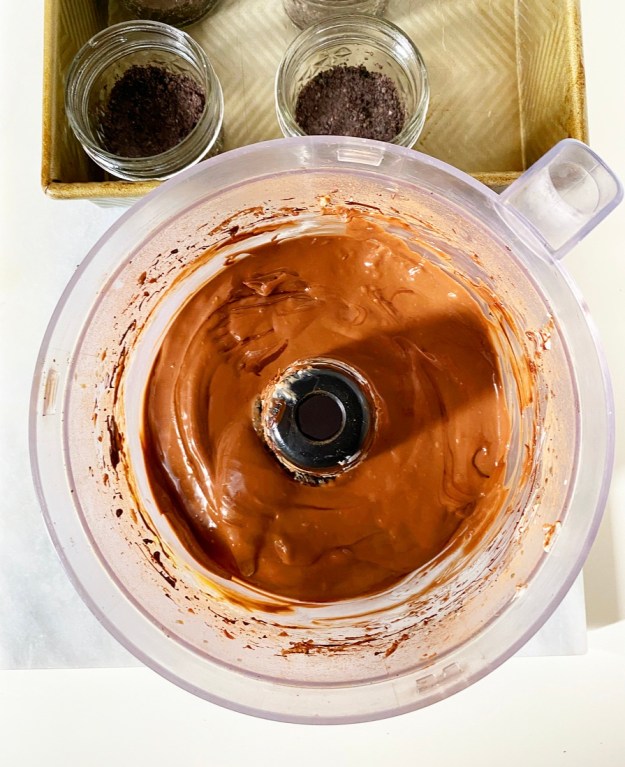 Mini Mason Jar Chocolate Cheesecakes