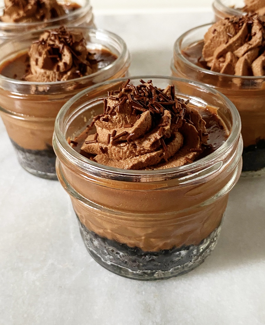 Mini Mason Jar Chocolate Cheesecakes