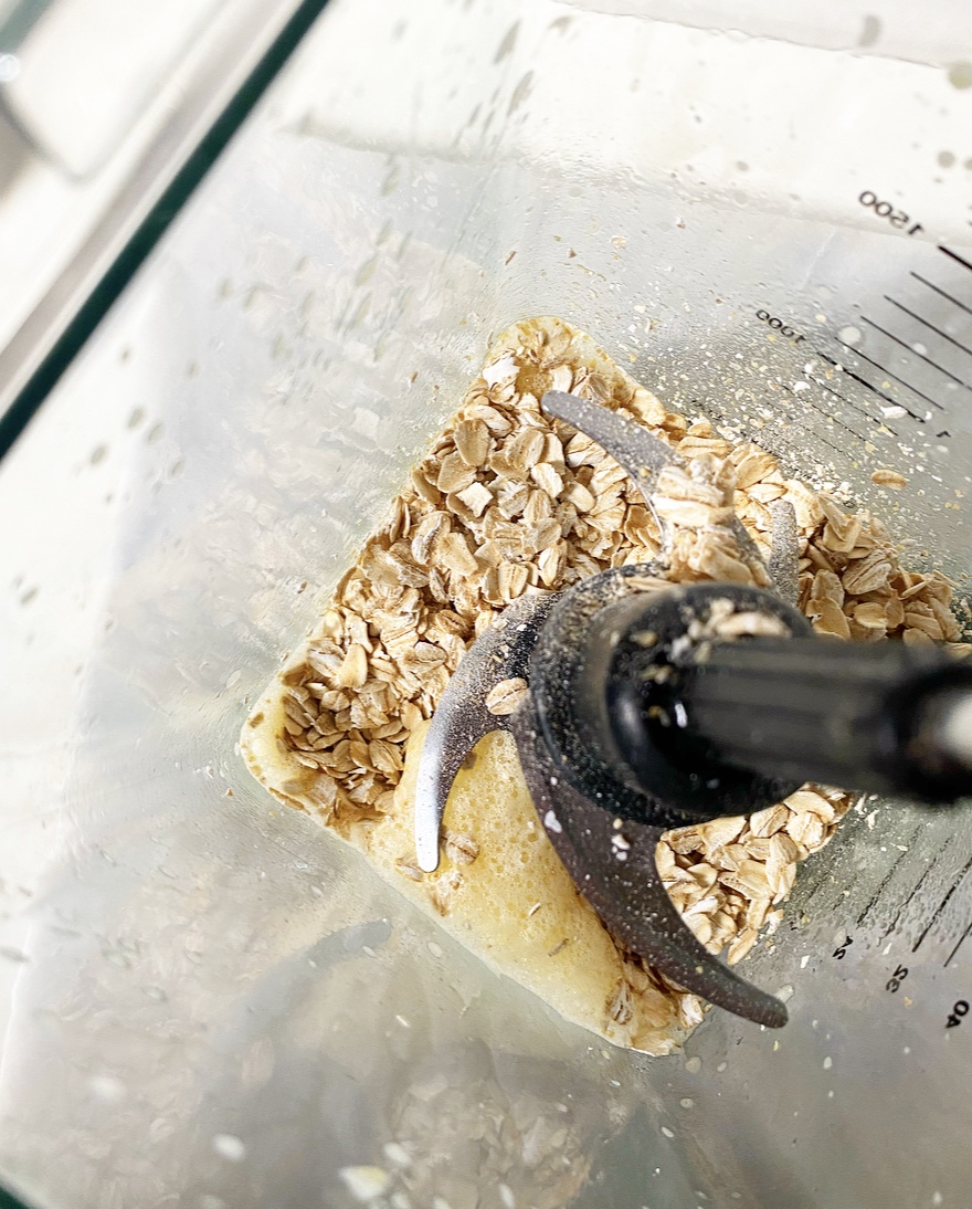 Oatmeal Puff Pancake {Gluten-Free Dutch Baby}
