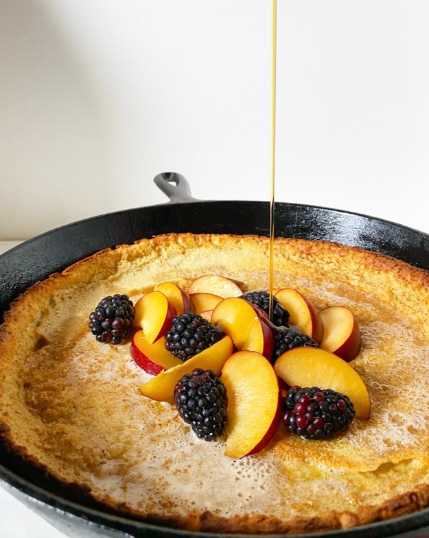 Oatmeal Puff Pancake {Gluten-Free Dutch Baby}