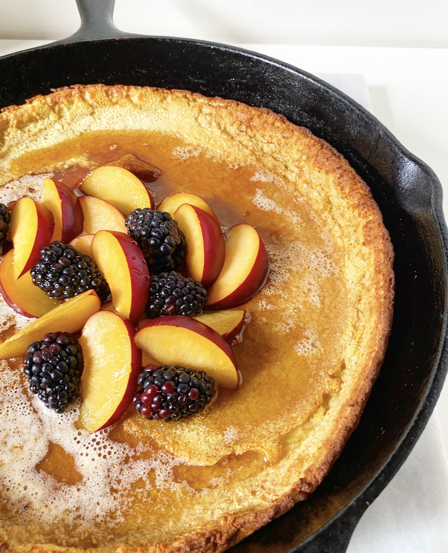 Oatmeal Puff Pancake {Gluten-Free Dutch Baby}