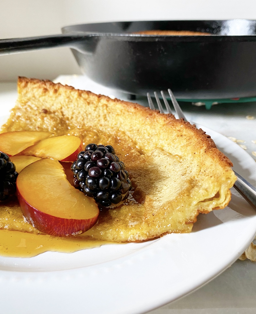 Oatmeal Puff Pancake {Gluten-Free Dutch Baby}
