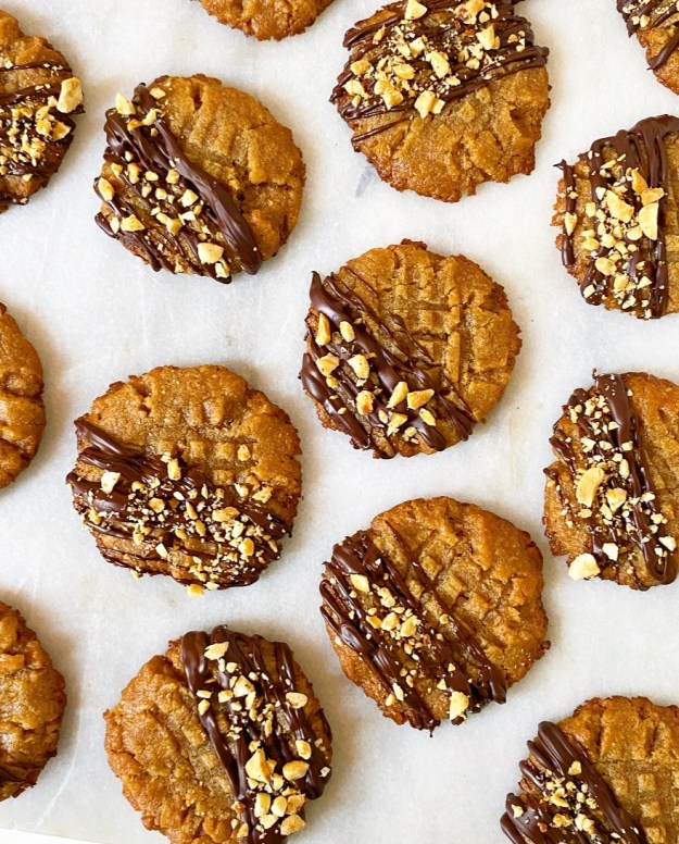 Peanut Butter Cookies {Vegan & Grain-Free}