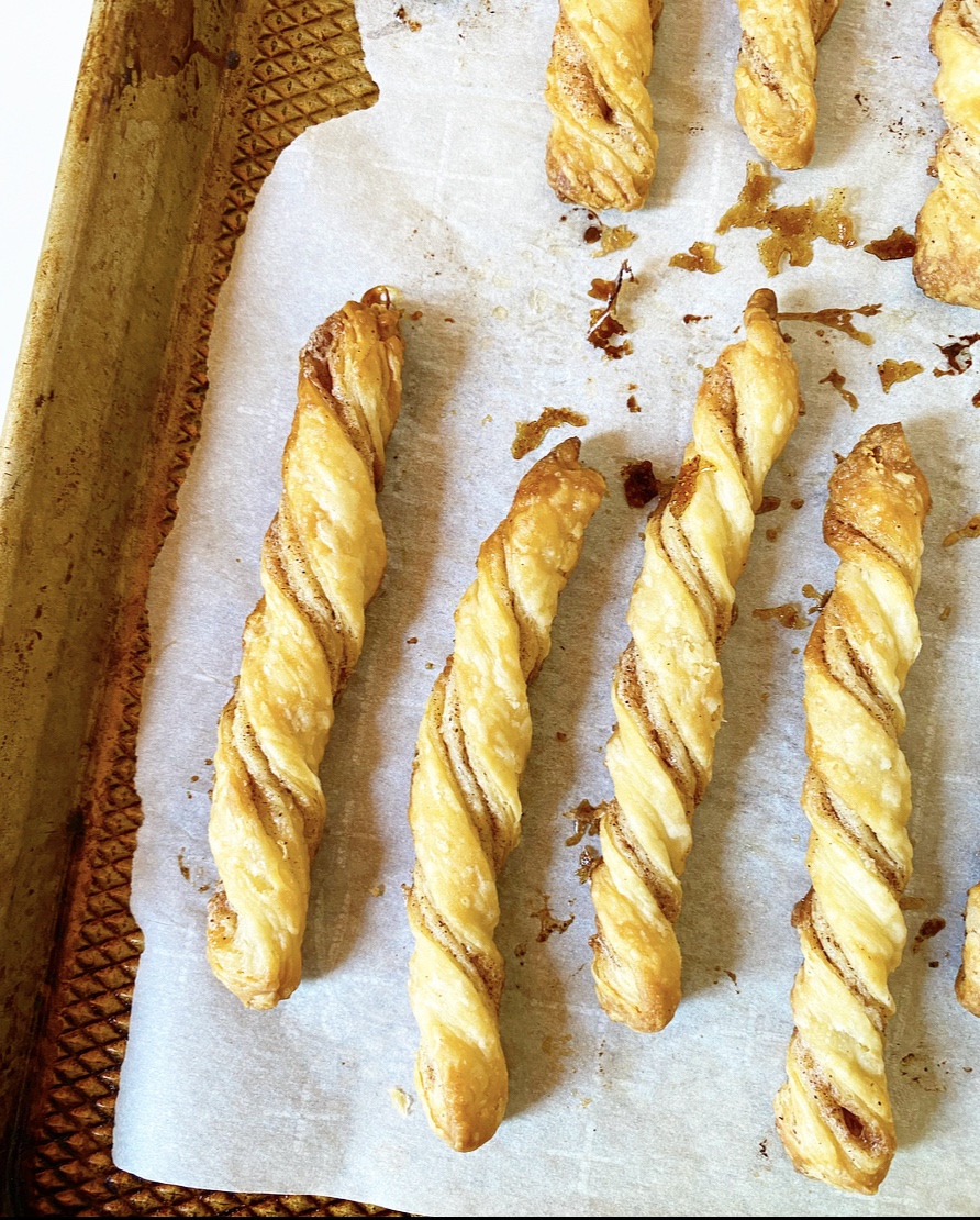 Pie Crust Cinnamon Twists