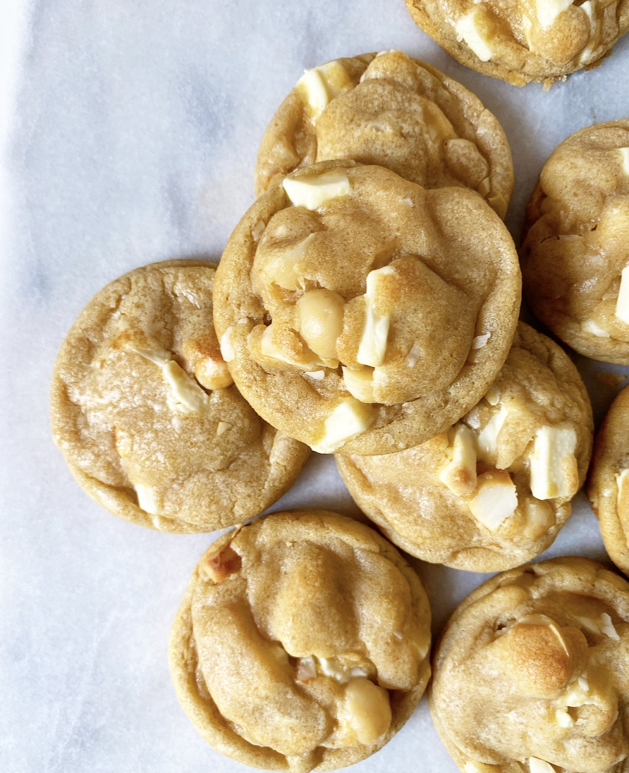 Brown Butter White Chocolate Macadamia Nut Cookies