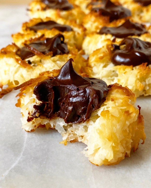 Chocolate Macaroon Thumbprints 