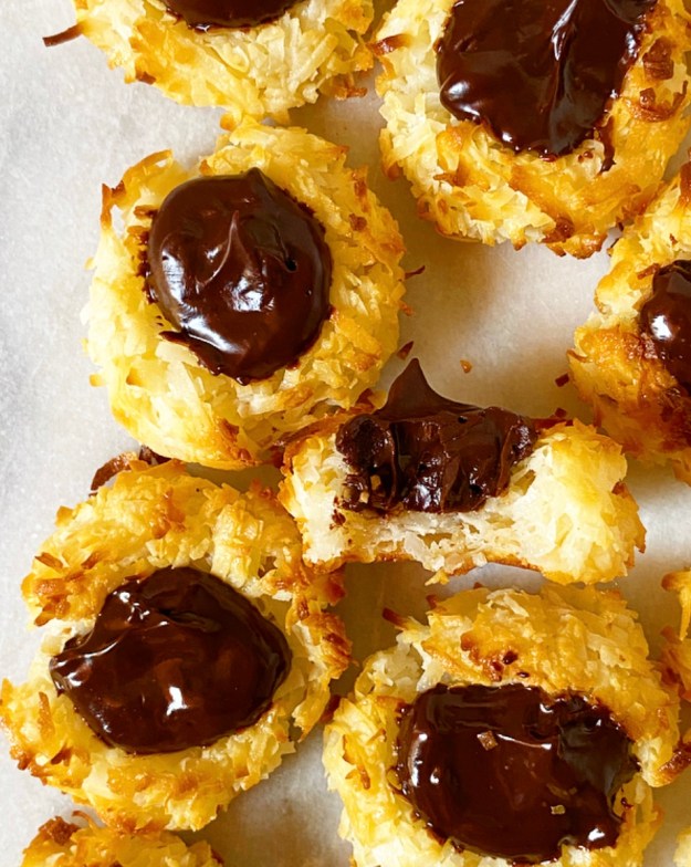 Chocolate Macaroon Thumbprints 