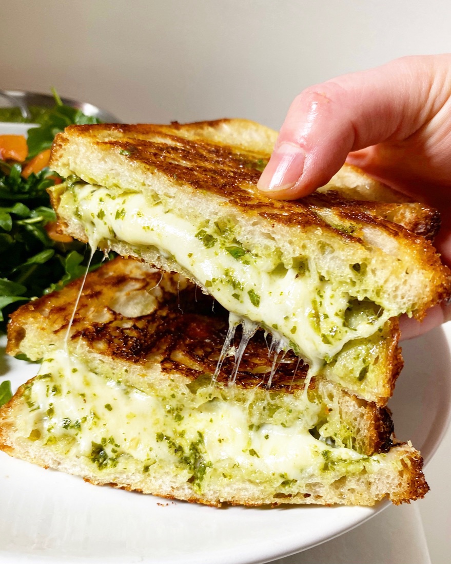 Pesto Mozzarella Grilled Cheese