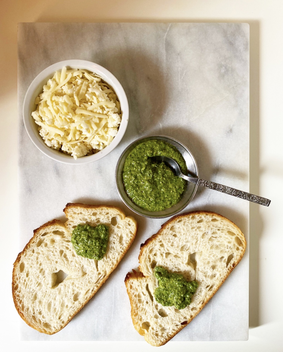 Pesto Mozzarella Grilled Cheese