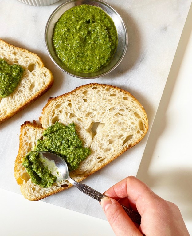 Pesto Mozzarella Grilled Cheese