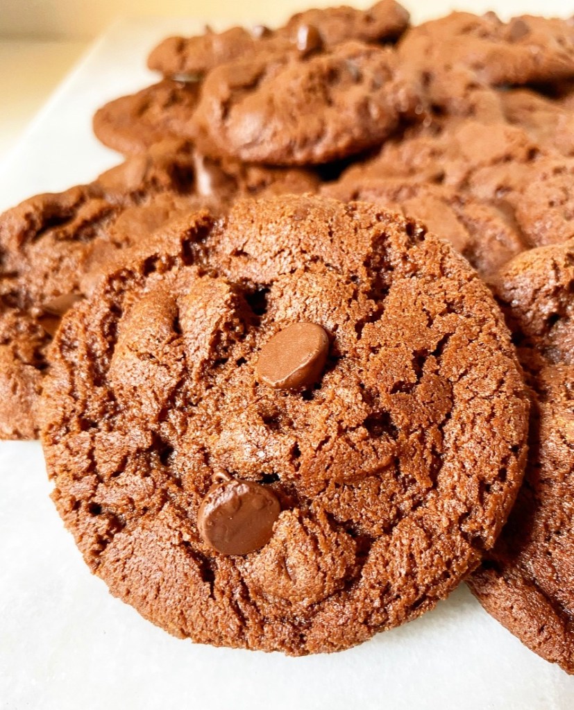 Crispy, Crunchy Double Chocolate Cookies​
