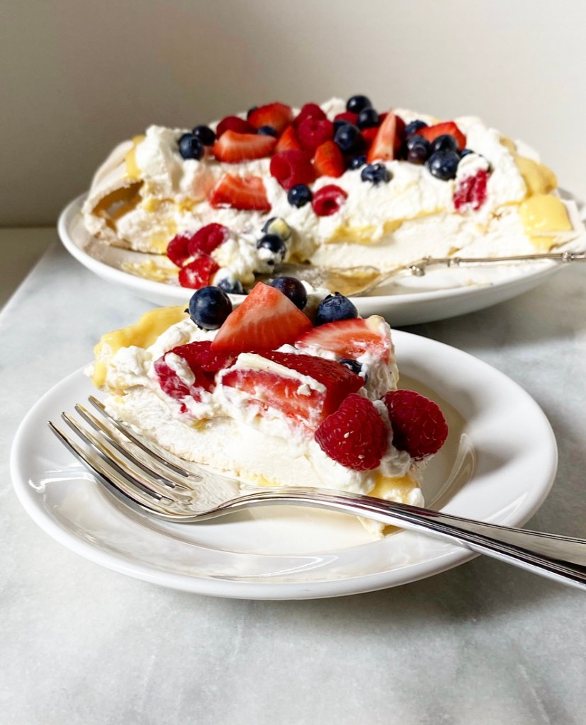 Pavlova with Lemon Curd & Berries