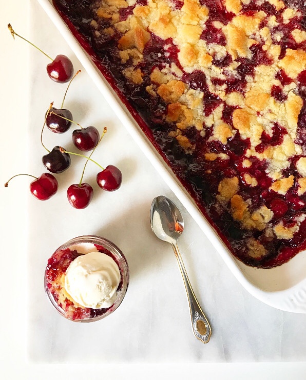 Friday Favorites: Sweet Cherries