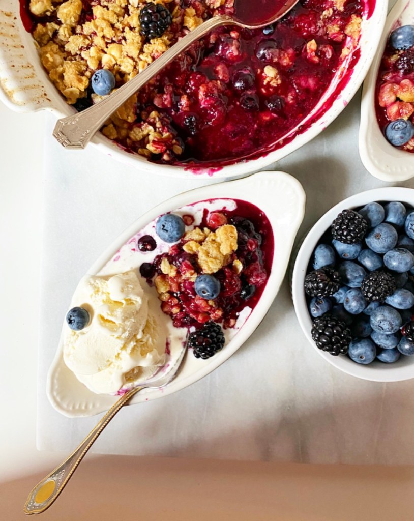 Black & Blueberry Crisp