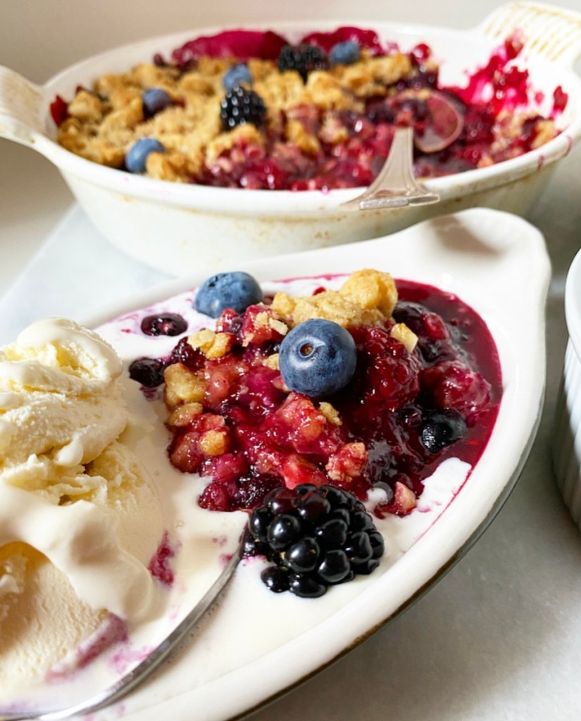 Black & Blueberry Crisp