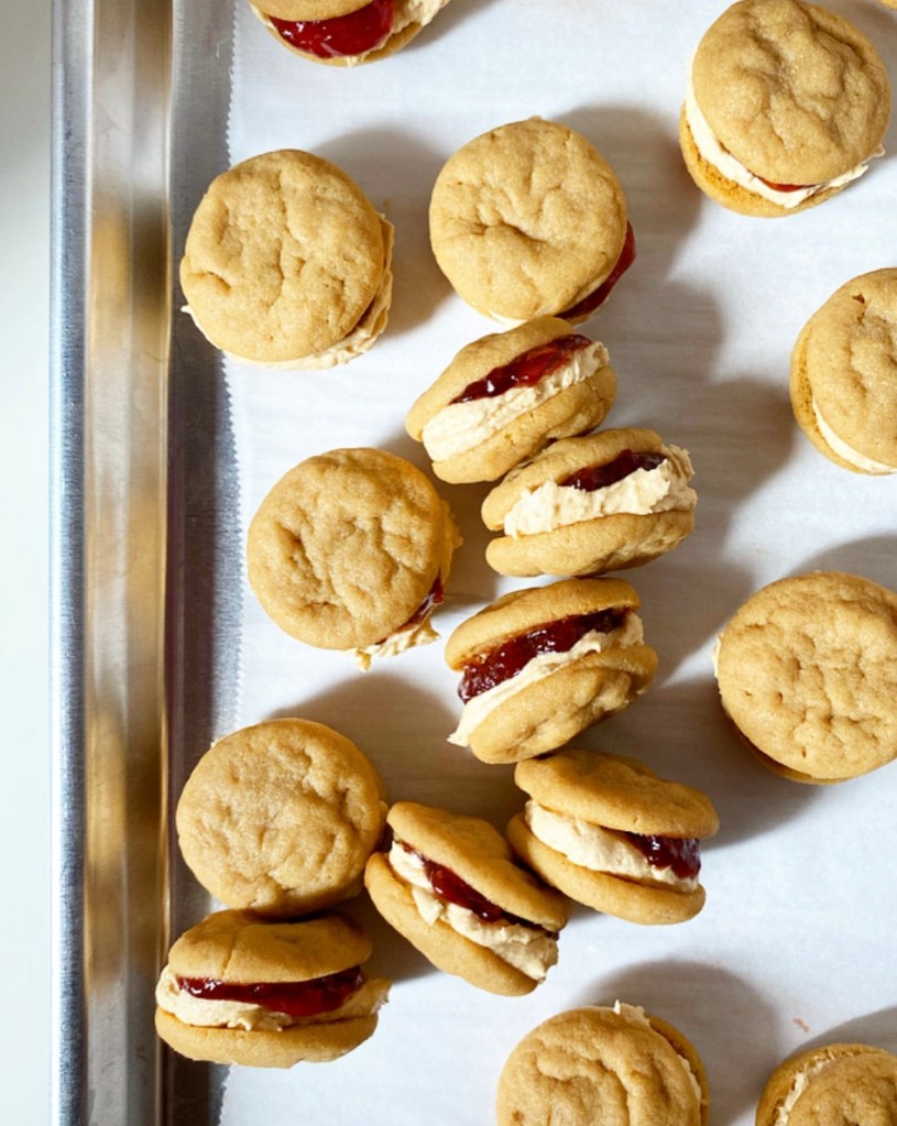 Peanut Butter & Jelly Sandwich Cookies​