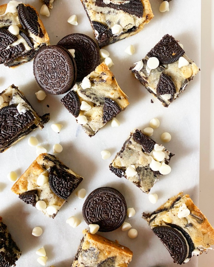 Cookies & Cream Blondies