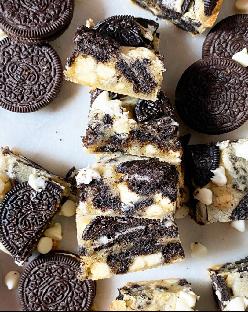 Cookies & Cream Blondies