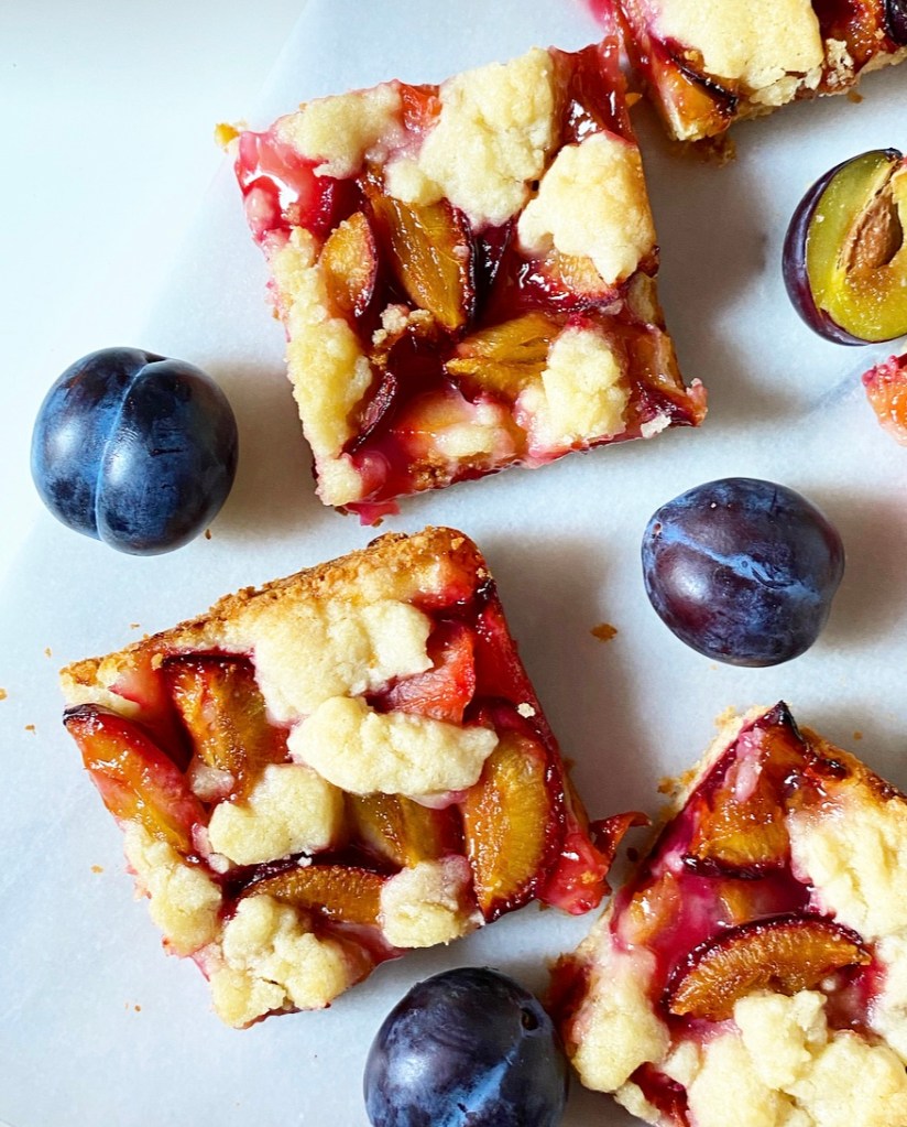 Plum Shortbread Bars​