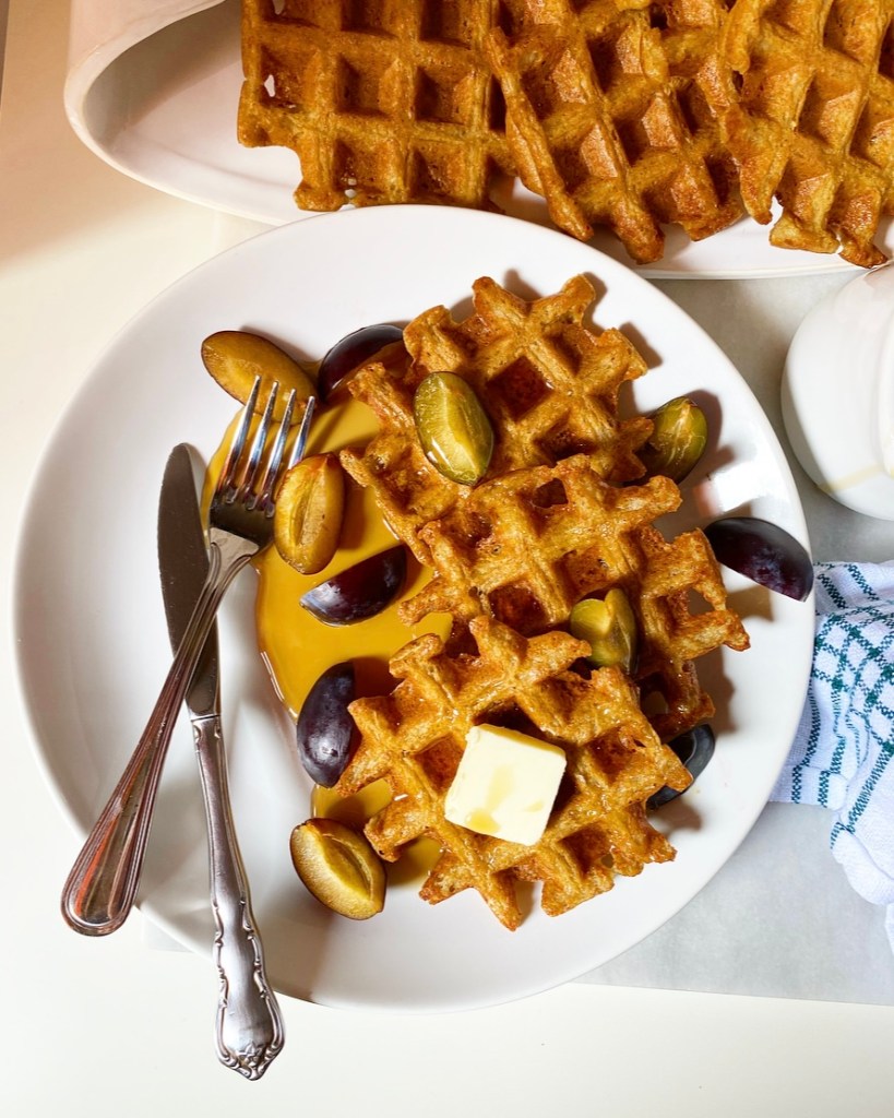 Yeasted Oatmeal Waffles {Gluten-Free}​