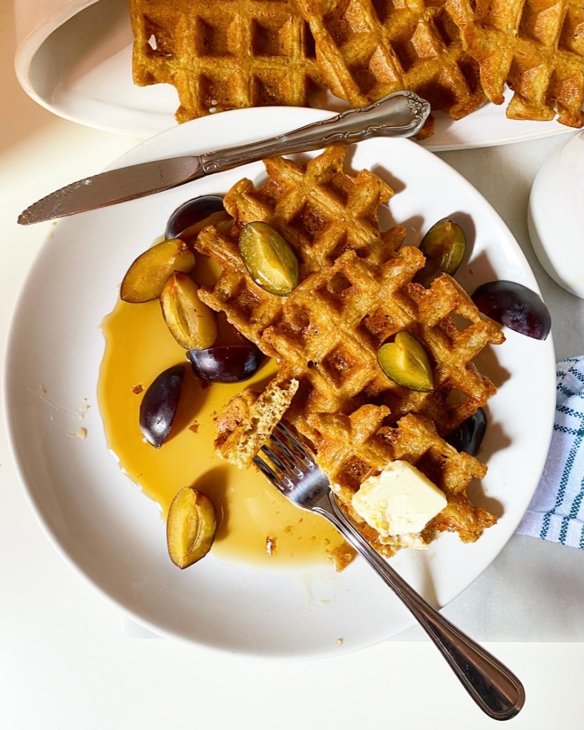 Yeasted Oatmeal Waffles {Gluten-Free}​
