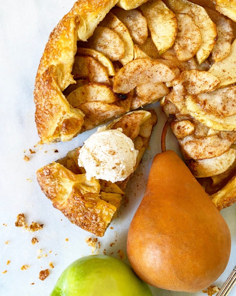 Friday Favorites: Apples​