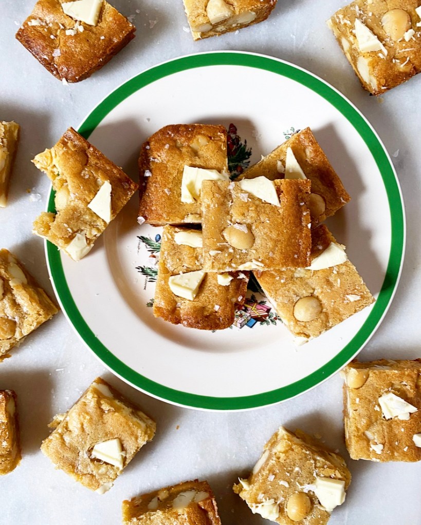 Brown Butter White Chocolate Macadamia Nut Blondies​