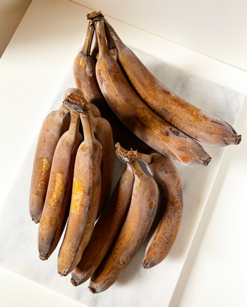 Banana Crumb Muffins​