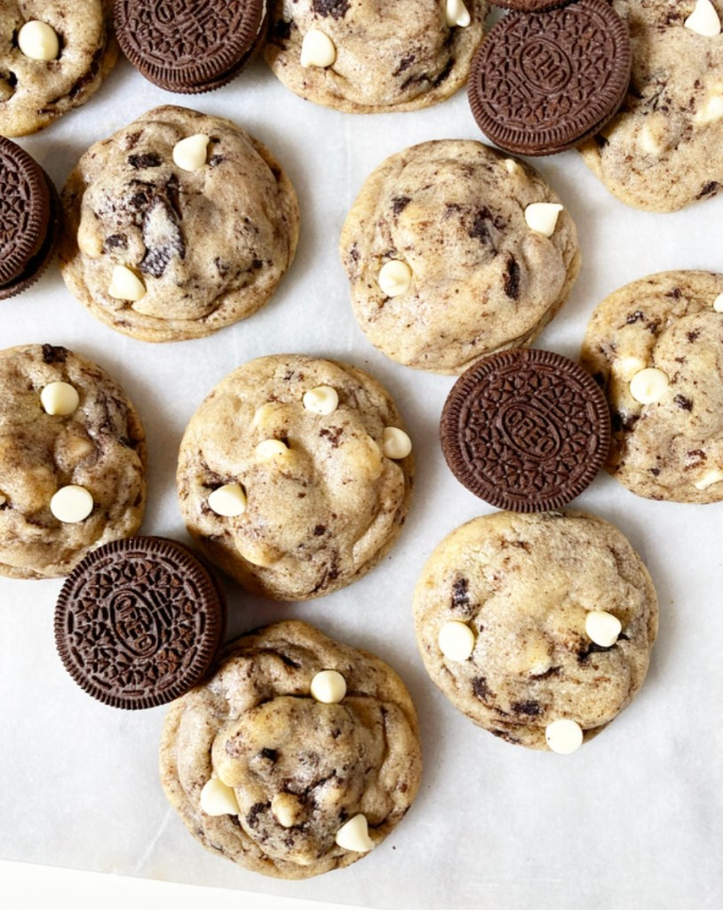 Cookies & Cream Cookies