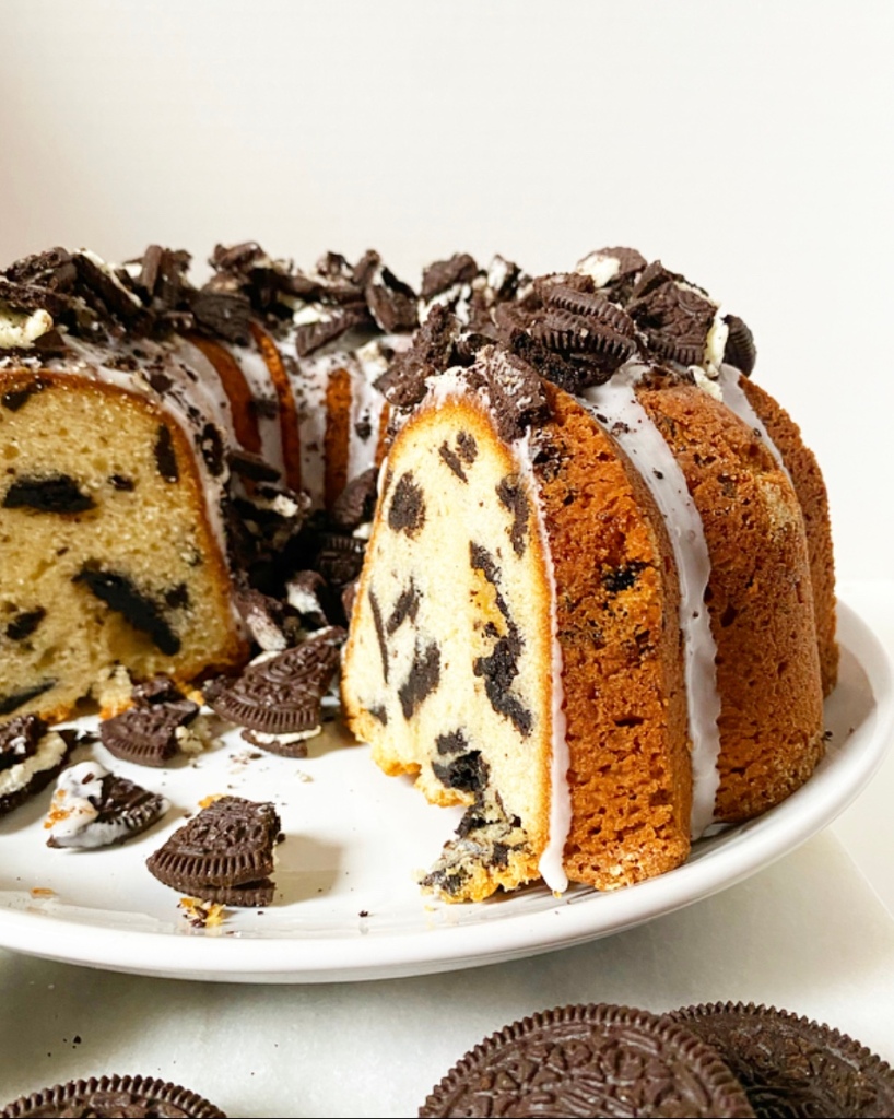 Cookies & Cream Bundt Cake​